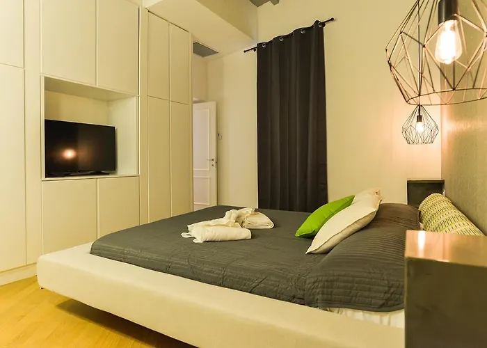 Eve Luxury Pantheon